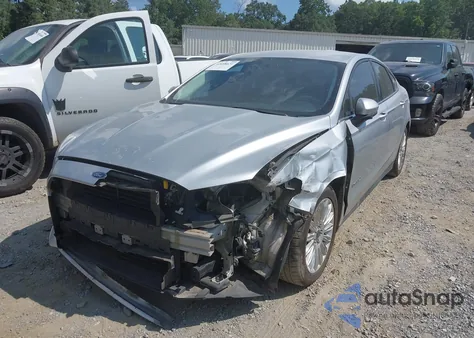 2016 Ford Fusion Hybrid S from USA, damaged, VIN 3FA6P0UU3GR241375